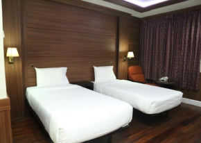 Отель Lagos Travel Inn  Ikeja